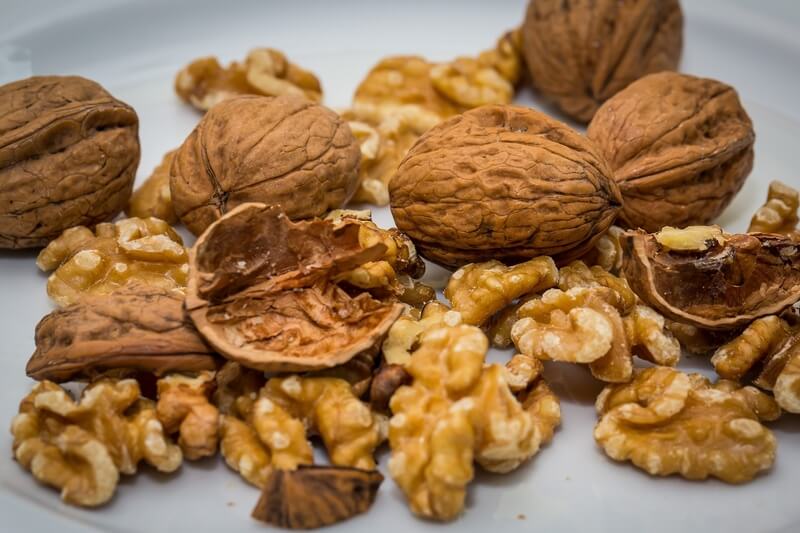 El consumo de nueces reduce las concentraciones sanguíneas de colesterol y triglicéridos