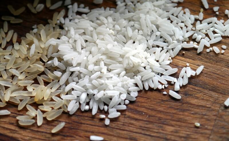El arroz y la carne a la barbacoa podrían presentar toxinas dañinas para la salud