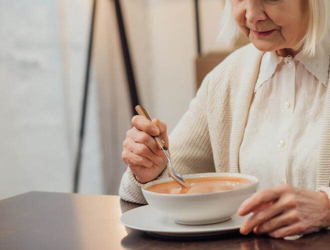 Alimentos con textura adaptada para personas con disfagia