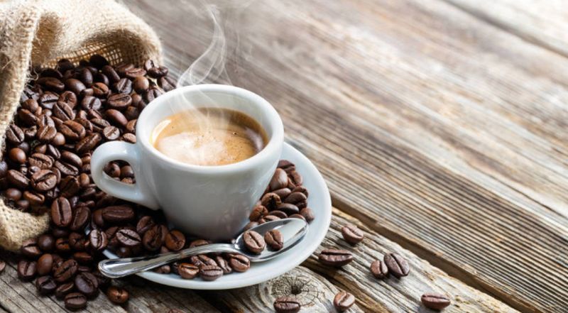 Según un nuevo estudio, hasta 25 tazas de café al día son seguras para el corazón