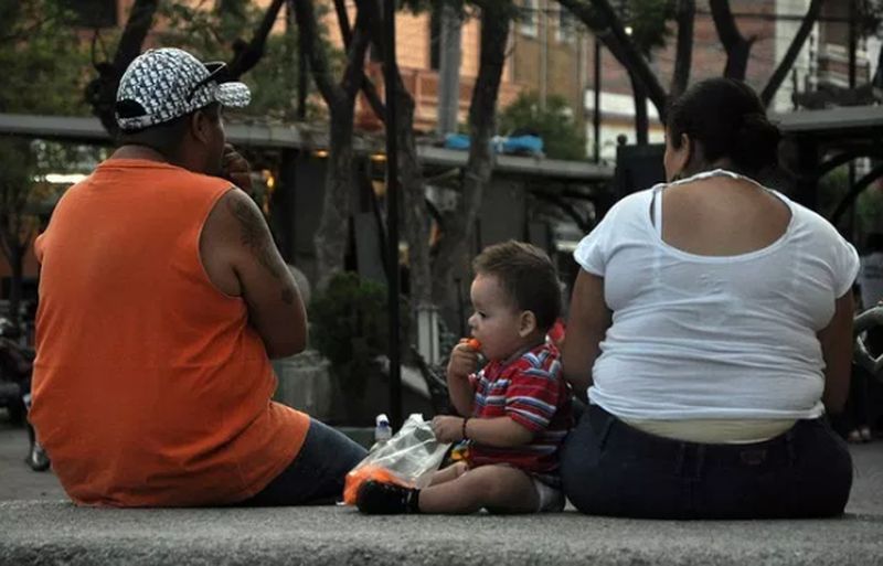 Obesidad en México: según expertos 3 de cada 10 personas con sobrepeso padecen algún trastorno mental
