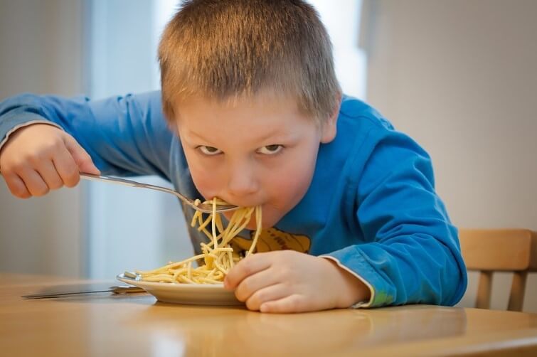 Los trastornos de la alimentación podrían depender de los hábitos en la infancia