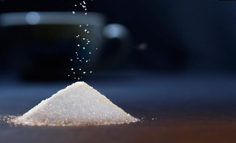 Consumo de azúcares y edulcorantes sobre la microbiota intestinal