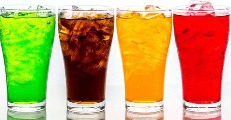 Bebidas azucaradas. Un estudio calculó el perjuicio que le generan al sistema sanitario