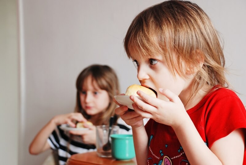 La OMS señala que sólo el 22,6% de los niños europeos consume verduras a diario