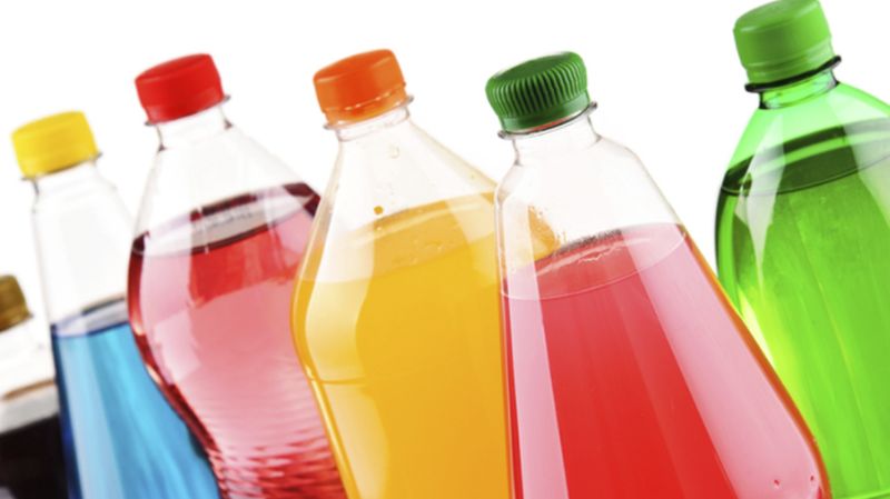 El 27% de los casos de obesidad en niños y adolescentes se deben al consumo de bebidas azucaradas