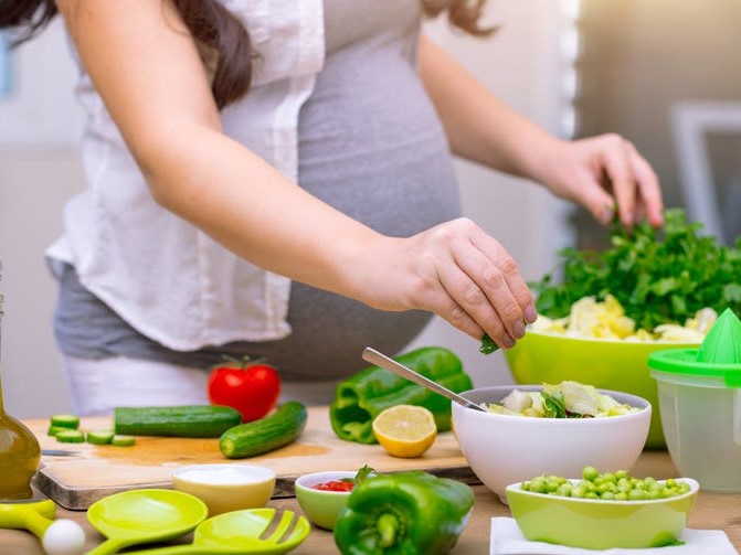 Asociación de patrones dietéticos basados en plantas en el primer trimestre del embarazo con aumento de peso gestacional
