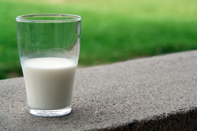 El consumo de lácteos y leche descremada se asocia a un menor riesgo de desarrollar cáncer colorrectal