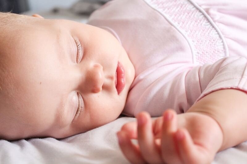 Los niños que no duermen lo suficiente presentan un mayor riesgo de desarrollar obesidad