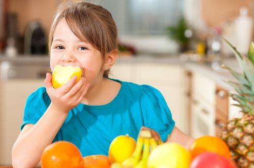 Argentina: lanzan un concurso para incentivar el consumo de frutas en las escuelas