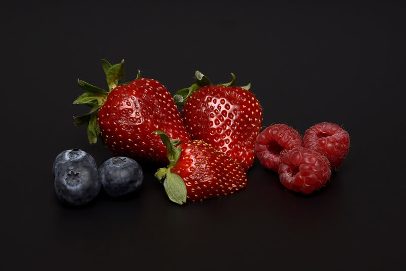 Consumir frutos rojos para alejar al cáncer